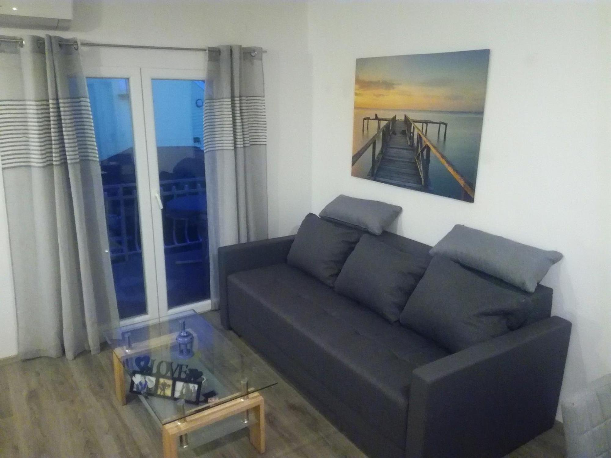 Apartments Tonci Трибунь Екстер'єр фото