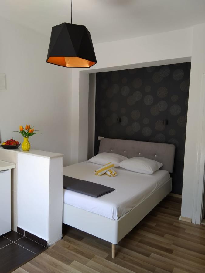 Apartments Tonci Трибунь Екстер'єр фото